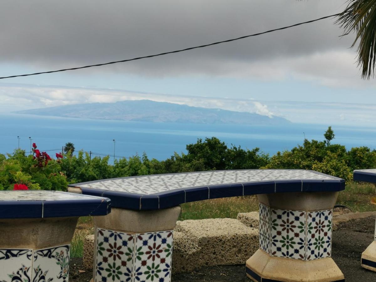 CASA RURAL DOLORES con PISCINA Y VISTAS A LA GOMERA Costa Adeje  Exterior foto