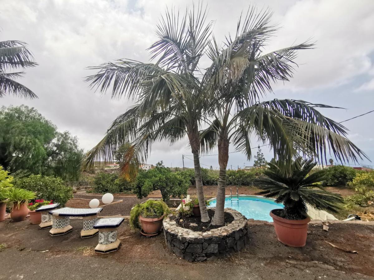 CASA RURAL DOLORES con PISCINA Y VISTAS A LA GOMERA Costa Adeje  Exterior foto