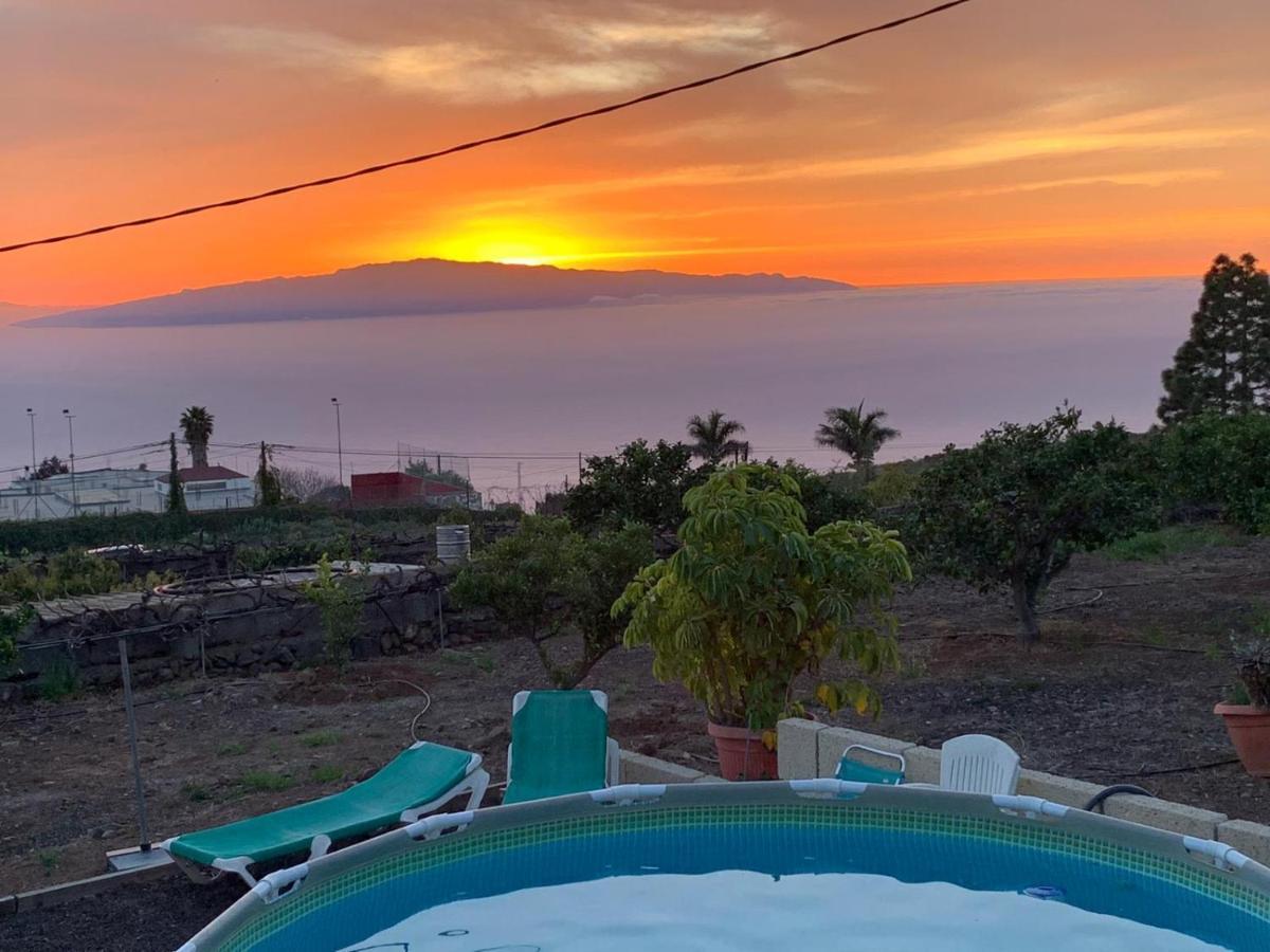 CASA RURAL DOLORES con PISCINA Y VISTAS A LA GOMERA Costa Adeje  Exterior foto
